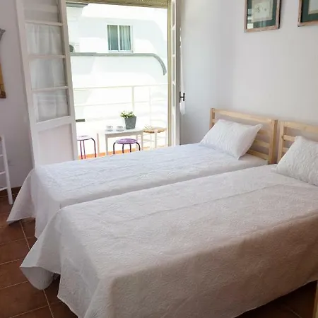 Casa Maria Cristina 3 Δωμάτια σε οικογενειακή κατοικία *